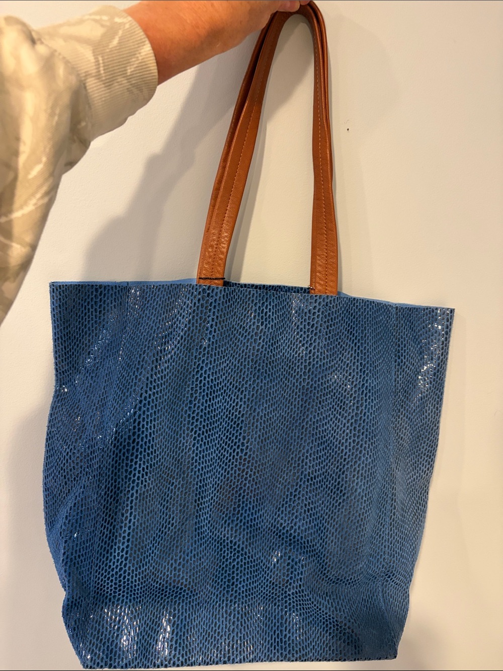 Sorial Rubina Blue Tote Bag with Brown Leather Handles - Picture 3 of 13